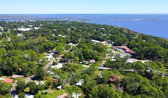253 Hwy 98, Apalachicola, FL 32320