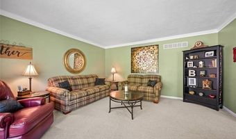 16 Lakeridge Dr, Adrian, MI 49221