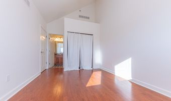 283 S Zeeb Rd 212, Ann Arbor, MI 48103