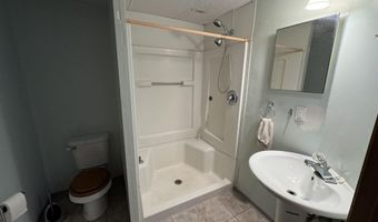 3408 Harcourt Dr, Ames, IA 50014
