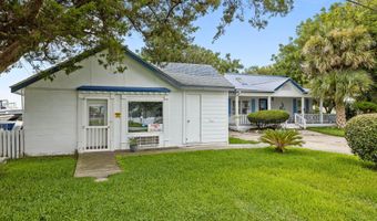 319 Old Causeway Rd, Atlantic Beach, NC 28512
