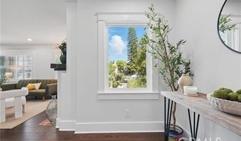 2111 S Bronson Ave, Los Angeles, CA 90018