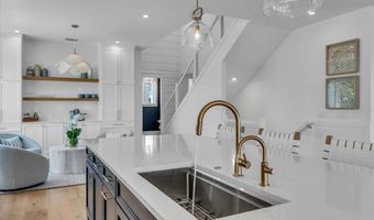 229 WILLOW Ave, Anna Maria, FL 34216