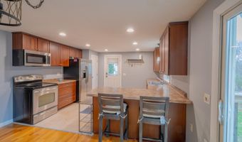 306 Birch St, Bangor, ME 04401