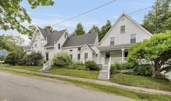 92 Cedar St, Belfast, ME 04915