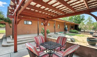 965 W BOSQUE Loop, Bosque Farms, NM 87068