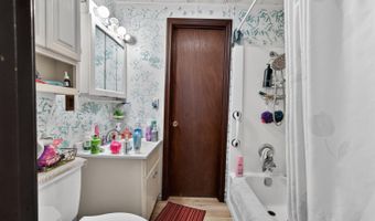 410 5th St, Aurora, IN 47001