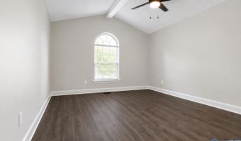 1215 Heatherwood Dr, Arab, AL 35016
