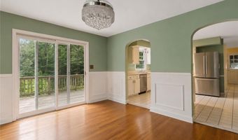 100 Stony Ln, Exeter, RI 02882