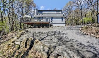 25 Arciel Dr, Albrightsville, PA 18210
