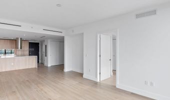 9901 W Bay Harbor Dr 605, Bay Harbor Islands, FL 33154