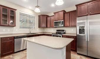 4104 E BELLERIVE Dr, Chandler, AZ 85249