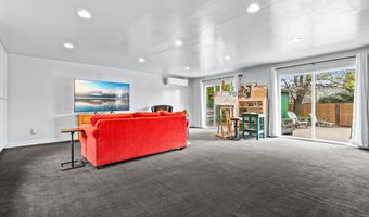 2999 Diane St, Ashland, OR 97520