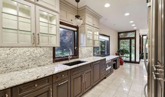 2705 Ridgetop Rd, Ames, IA 50014