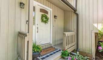 11 Noto Dr, North Providence, RI 02904