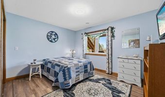 1402 Brophy Park Rd NW, Alexandria, MN 56308