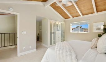7303 Alicante Rd A, Carlsbad, CA 92009