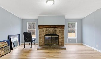 868 Wayside Rd, Baskerville, VA 23915
