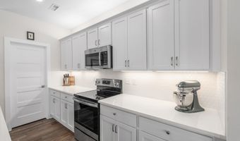 439 E Park Pl, Andover, KS 67002