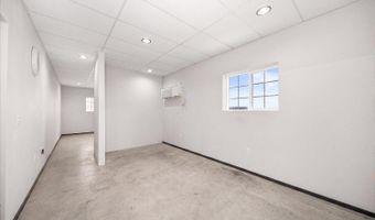 10915 W Fast Lane Rd, Airway Heights, WA 99001