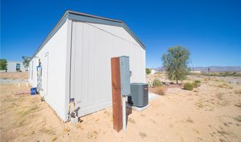 10747 S Paradise Trails Rd, Yucca, AZ 86438