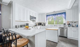 3288 Mendon Rd, Cumberland, RI 02864