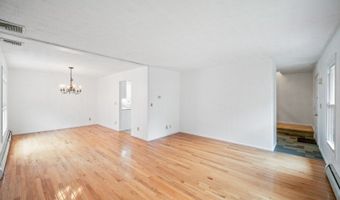 61 W Munson Ave, Andover, NJ 07801