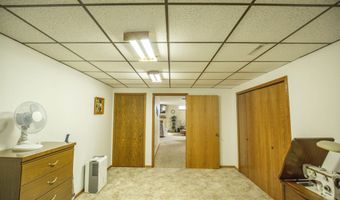 122 Parkside Dr, Algona, IA 50511