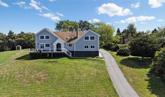 10 J H Dwyer Dr, Middletown, RI 02842