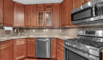 5225 POOKS HILL Rd 201N, Bethesda, MD 20814