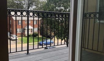 416 VEITCH St S 307, Arlington, VA 22204