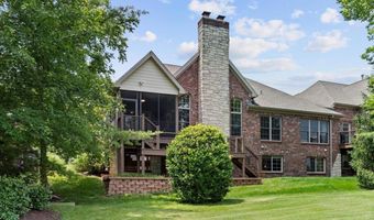324 Meadowbrook Country Club Est, Ballwin, MO 63011