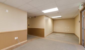 4620 GRANDVIEW Ave 201, Cheyenne, WY 82009