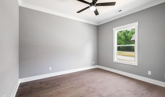 1030 N Linden Dr, Alcoa, TN 37701