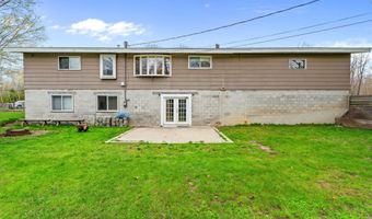 17182 Long Lake Hwy, Alpena, MI 49707