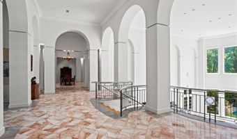 9335 Colonnade Trl, Alpharetta, GA 30022