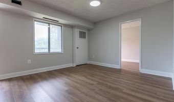 200 N PICKETT St 311, Alexandria, VA 22304