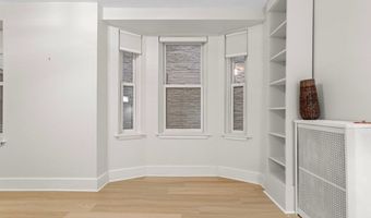 8 Garrison 212, Boston, MA 02116