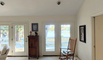 197 Pleasant Point Dr, Beaufort, SC 29907