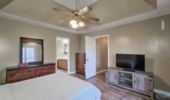 9206 Barker Rd, Athens, AL 35614