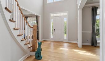 203 Weddington Park Ln, Apex, NC 27523