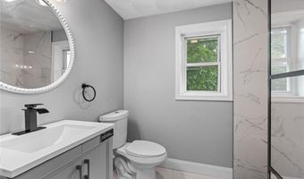 51 Alto St, Cranston, RI 02920