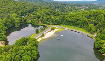 48 E Shore Dr, Alloway, NJ 07462