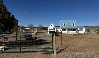 26 V Hill Rd SE, Edgewood, NM 87015