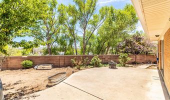 200 MESA Dr, Aztec, NM 87410