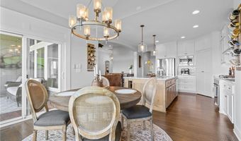 4313 Lakeview Ter, Basehor, KS 66007