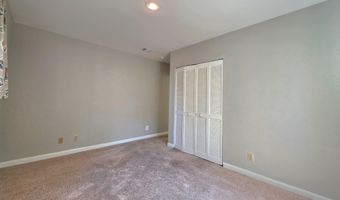 2704 DARTMOUTH Rd 3, Alexandria, VA 22314