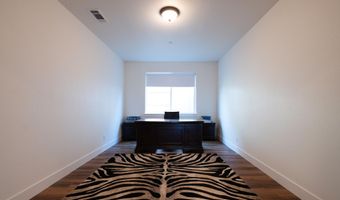 4635 Pleasant Hills Dr, Anderson, CA 96007