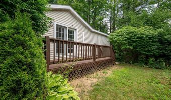 21 Magnolia Ln, Belmont, NH 03220