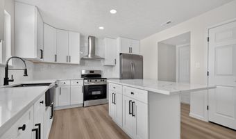 2944 Corbin Dr, Indianapolis, IN 46217